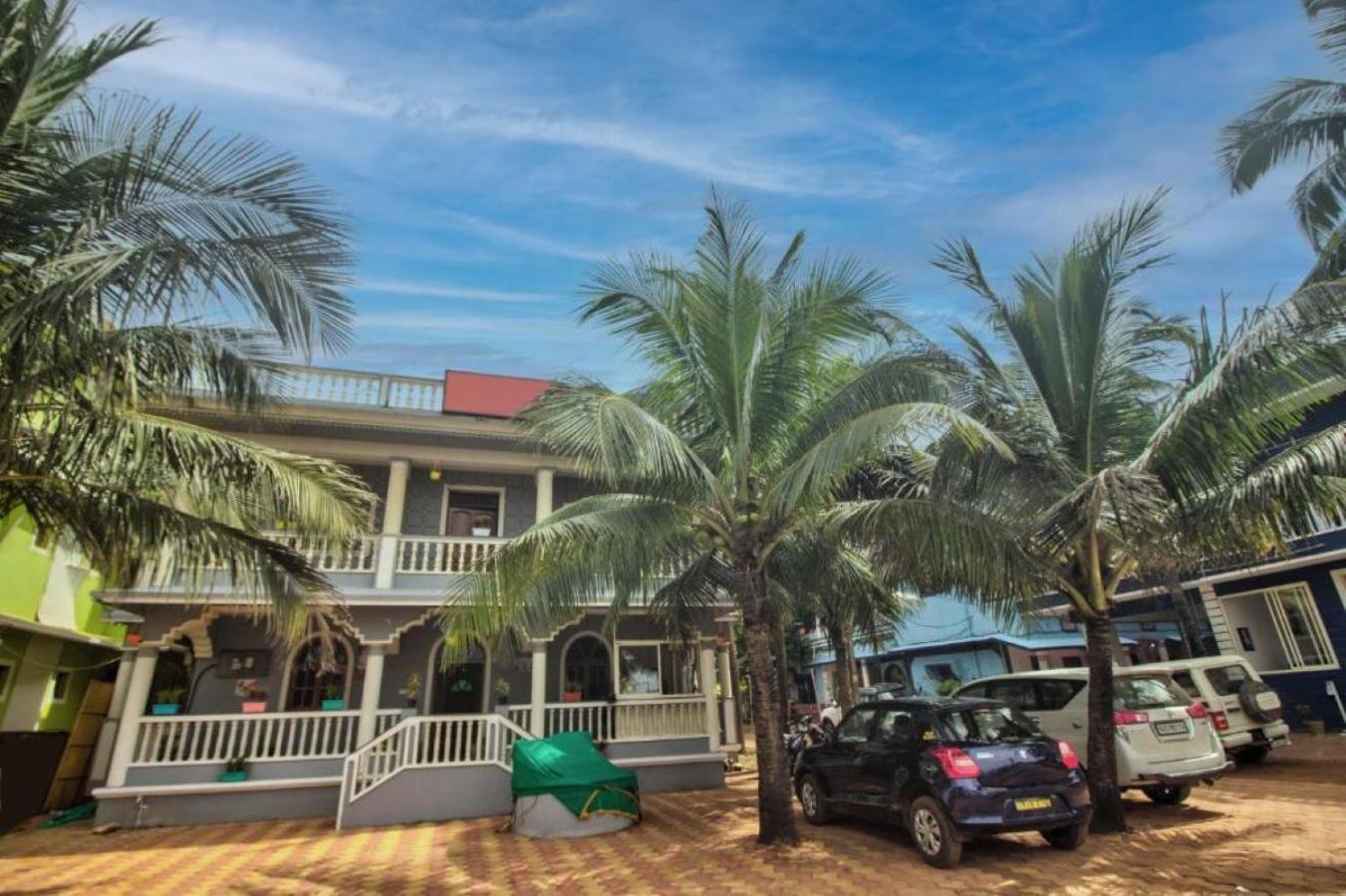 Roseal Beach Front Baga Exterior photo